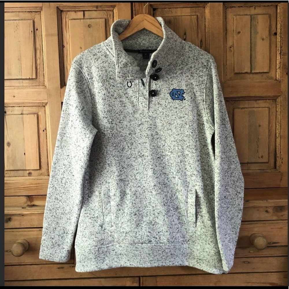 Champion M UNC Button Collar Sweater